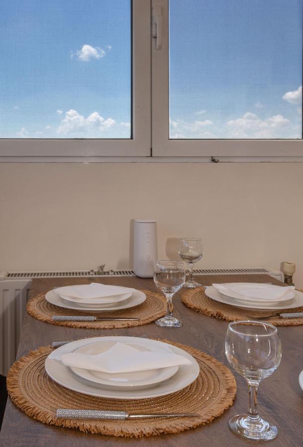 Rooftop Apartment With Great Veranda Atina Dış mekan fotoğraf
